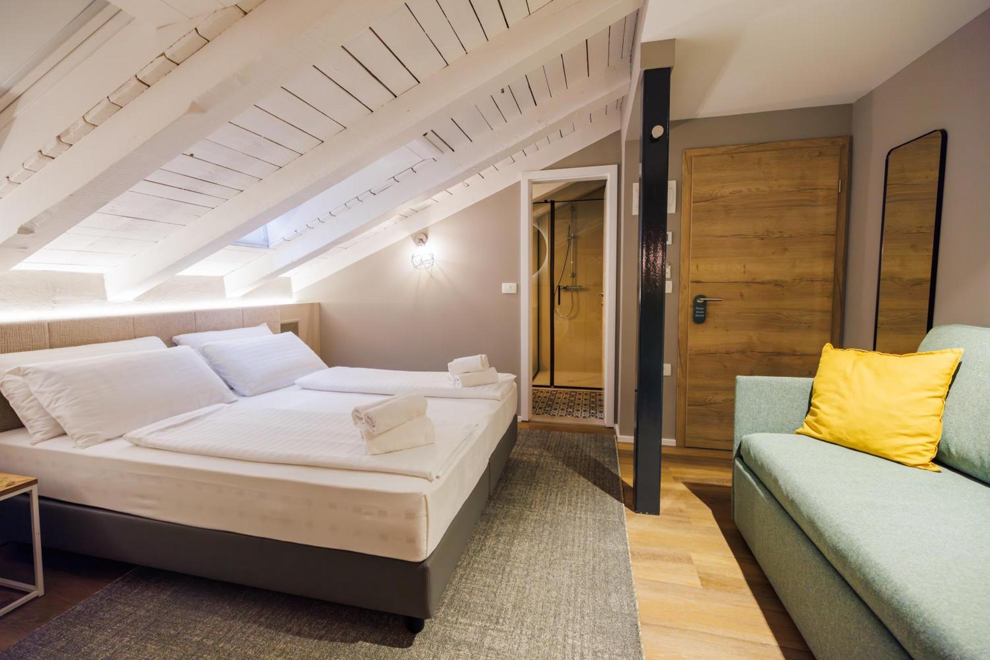 Vila Robida & Spa Crni Kal Экстерьер фото